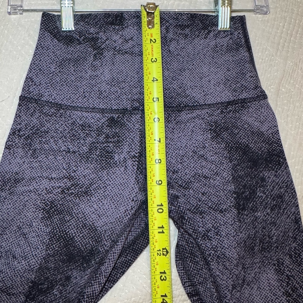 Lululemon Align Crop Pixel Print | size 4 - Picture 7 of 9